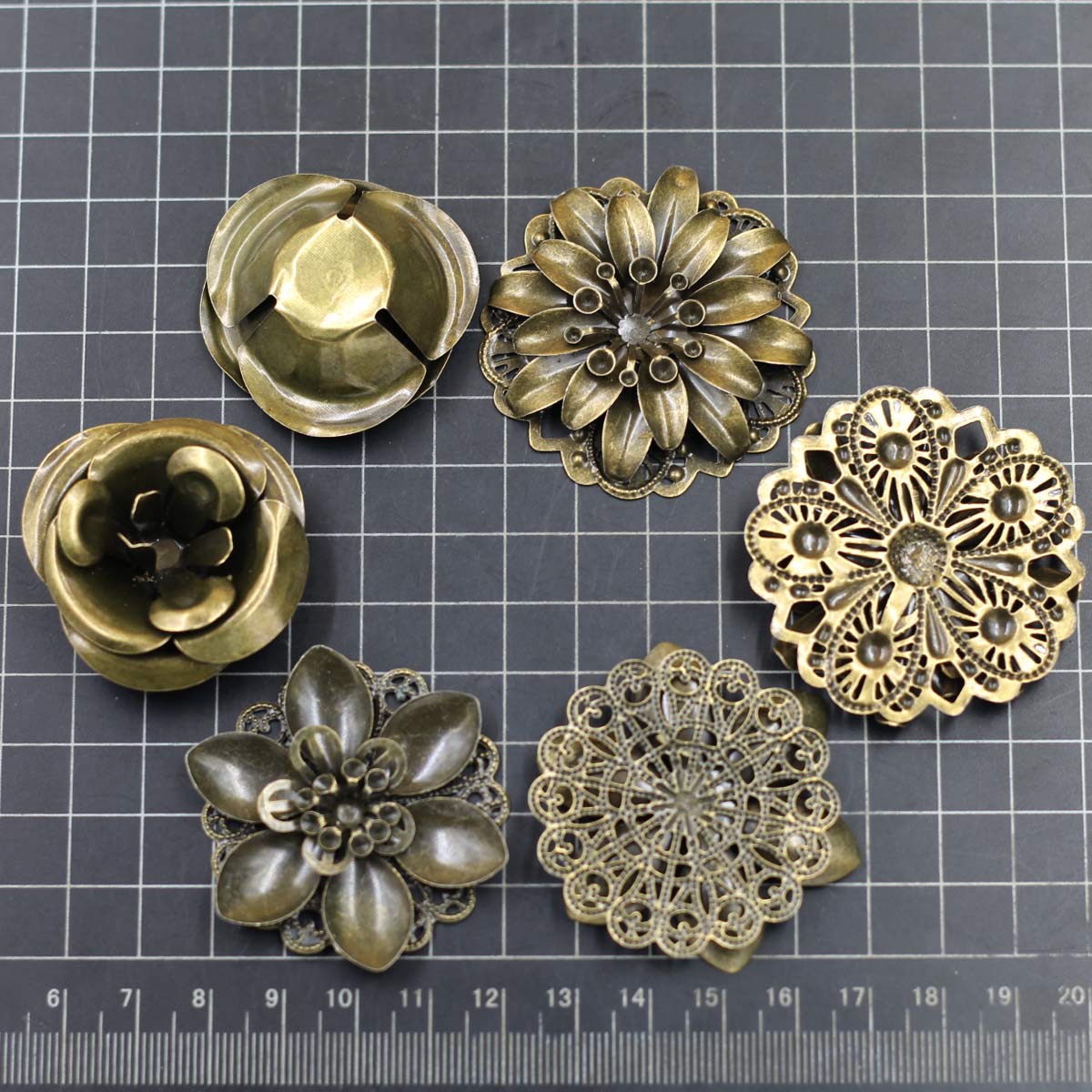 6 stuks versieringen combinati - Embellishment Crafts recensie en prijs